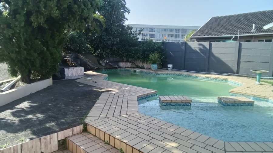 4 Bedroom Property for Sale in Amalinda Eastern Cape